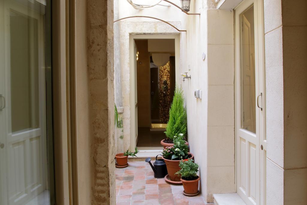 Ortigia Guest House Casa Flora Syracuse Exteriér fotografie